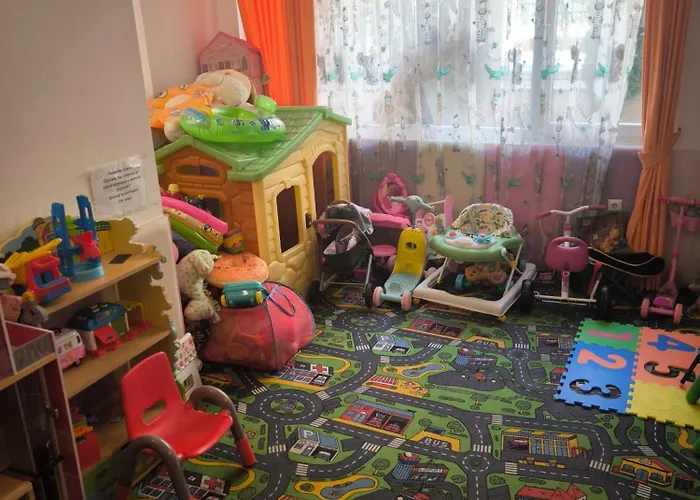 Excellent On The 6th Floor *