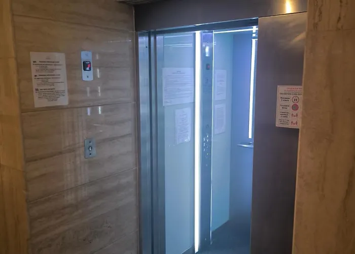 Excellent On The 6th Floor Apartment *