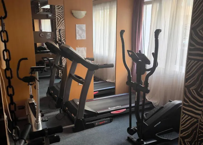 Excellent On The 6th Floor