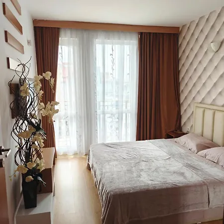 Two-bedroom On The 6th Floor Apartment