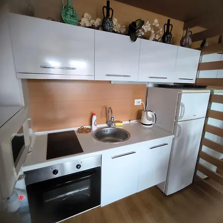 Two-bedroom On The 6th Floor Apartment